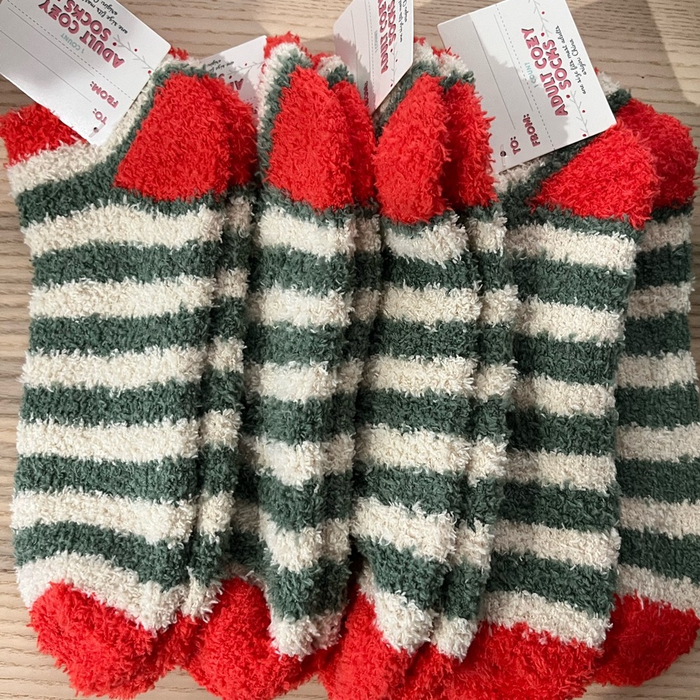 NWT Set of 7 Christmas green & white stripe fuzzy socks with red trim